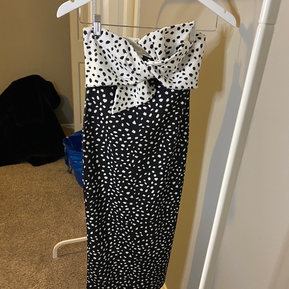 Topshop Dresses & Skirts - sleveless dress